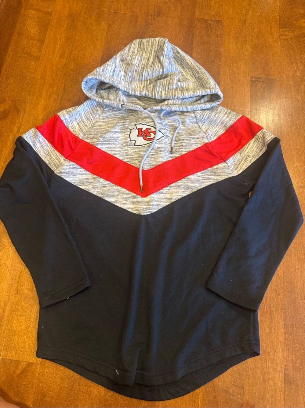 Kansas City Chiefs Women’s Small Color Block Pullover Hoodie NFL Team Apparel